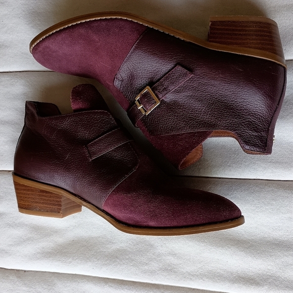 Yosi Samra Purple Suede Ankle Boots with Buckle_8 - Picture 3 of 7